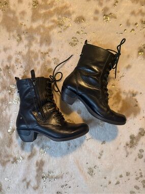 EUC PIKOLINOS 38 Black Lace-Up Leather Ankle Boots